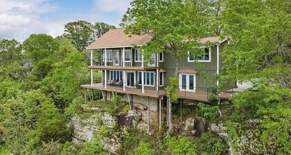 The View!! Charming 3-bedroom house Cloudland/West Brow/Rising Fawn