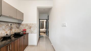 KylskÄp, spishÀll och vattenkokare