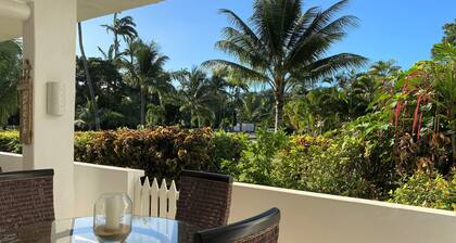 Spacious 2 bedroom 2 bathroom sleeps 5, pool, tennis, beach, WiFi GB107