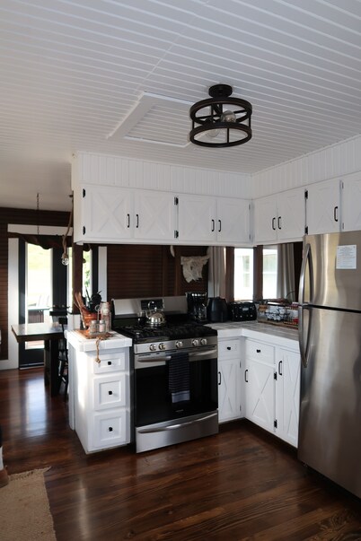 Rustic and Private Capetown Ranch School House