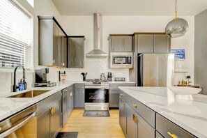 Microwave, oven, stovetop, dishwasher