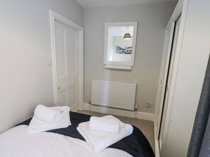 2 bedrooms, individually decorated, individually furnished, free WiFi