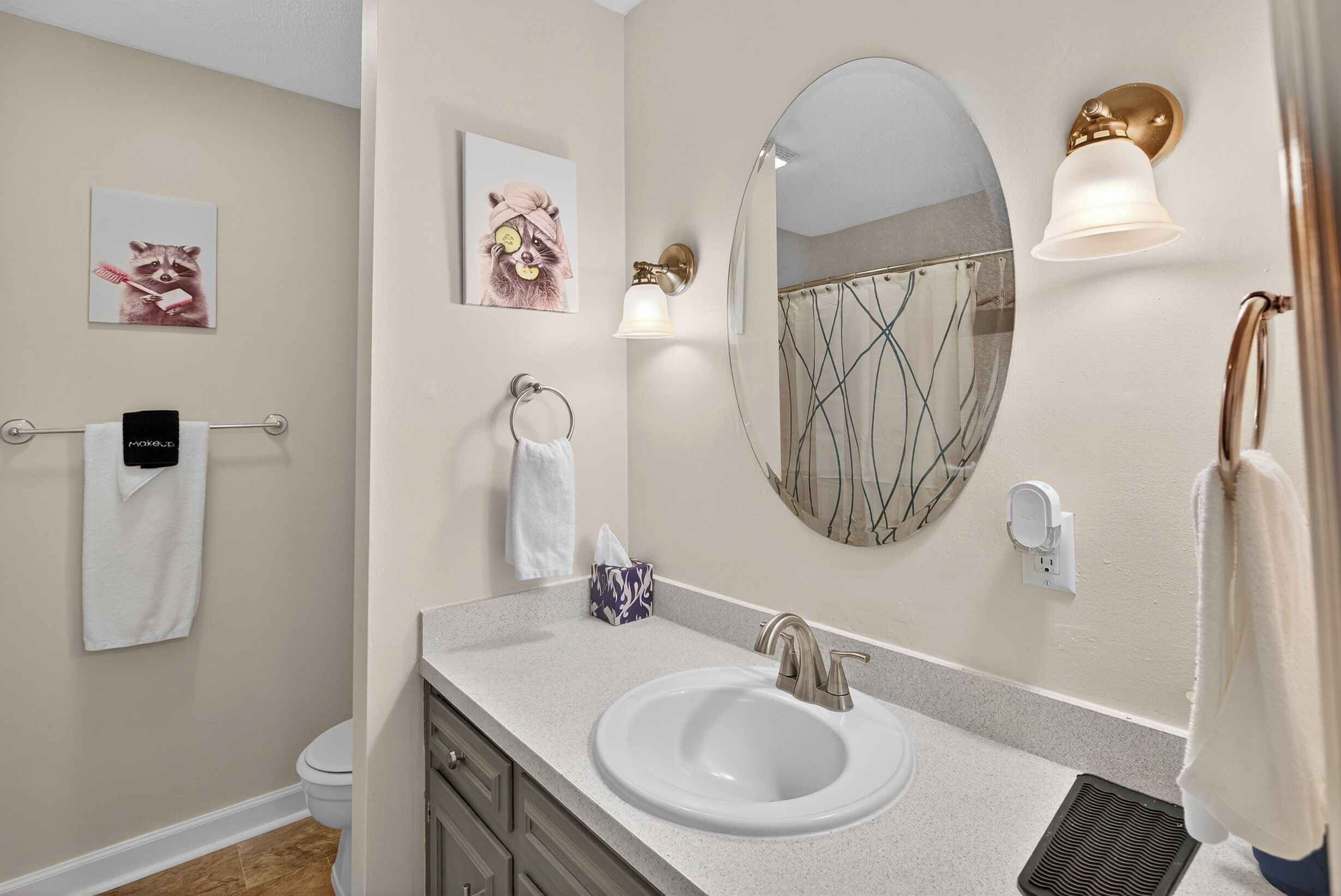 風筒、提供毛巾、番梘、洗頭水