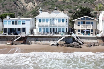 OCEANFRONT and ON THE SHORELINE lies a LUXURY beach house in Ventura.