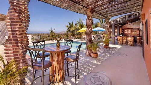 Villa Etaño, Beautiful Beach Home in El Pescadero B.C.S.