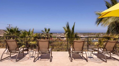 Villa Etaño, Beautiful Beach Home in El Pescadero B.C.S