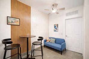 Uklassifisert bilde, 5 av 7, knapp