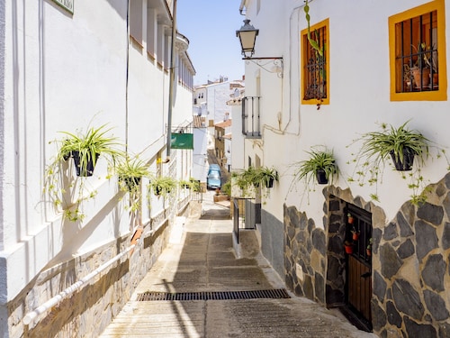 Cubo's Casa Rural Jaramago / private pool / BBQ / views / free Wi-Fi