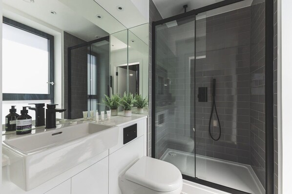 Hair dryer, towels