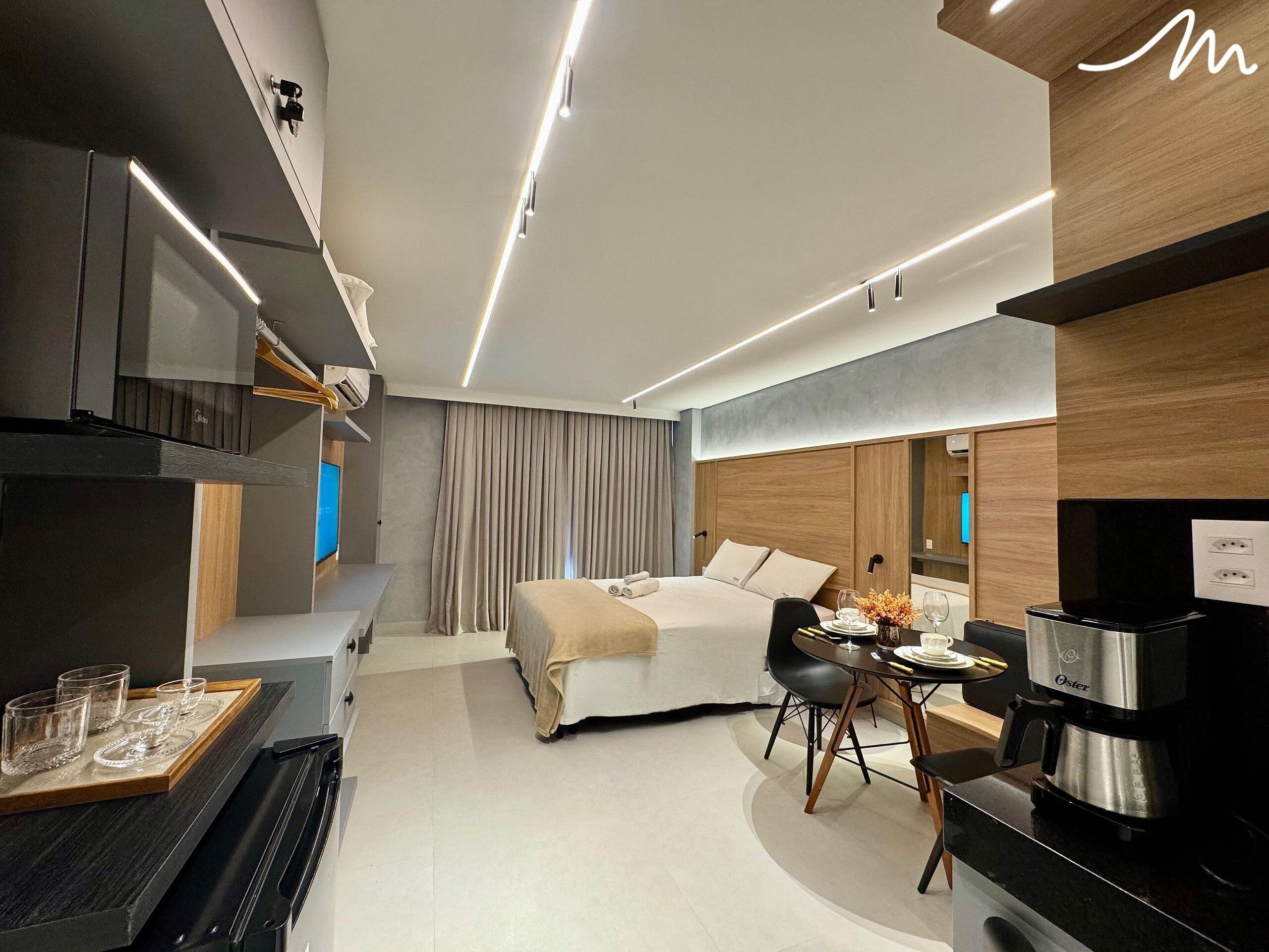 Comfort Studio | Individually decorated, individually furnished, laptop workspace