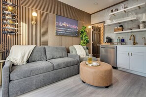 Smart TV, fireplace, stereo, printers