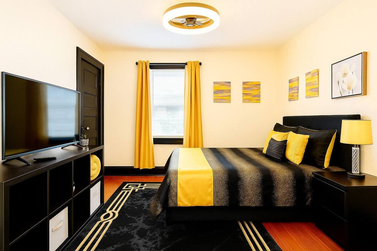 Basic Room, Non Smoking | Laptop workspace, iron/ironing board, WiFi (free)