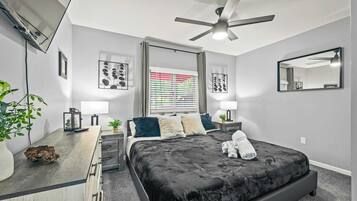 House (3 Bedrooms) | Interior