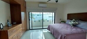 4 bedrooms, iron/ironing board, WiFi, bed sheets - House with private pool (Puerto Vallarta)