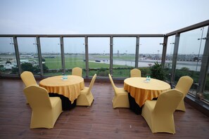 Rooftop terrace - Rukman Hotels Jaipur (Jaipur)