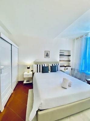 1 bedroom, in-room safe, free WiFi, bed sheets