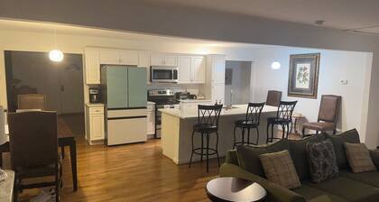 Charming 2-bedroom bed & breakfast in Durham with WiFi, AC