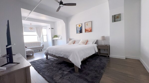 3 soverom, skrivebord, strykejern/-brett og wi-fi (inkludert)