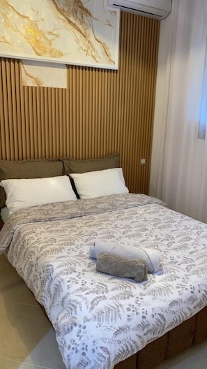 2 bedrooms, WiFi, bed sheets