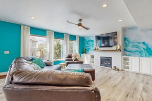 TV, peis og DVD-spiller