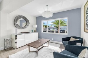 Smart TV, books, computer monitors, printers