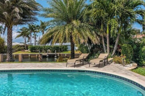 Delray Beach Tropical Retreat