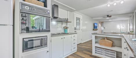 Microwave, oven, stovetop, dishwasher