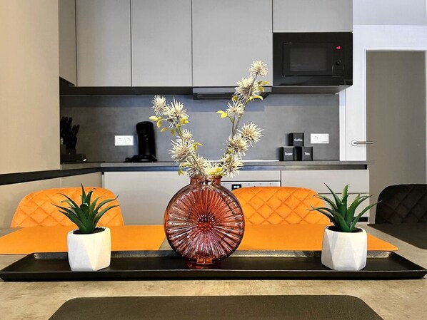 تناول الطعام