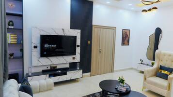 Smart TV, video games, stereo