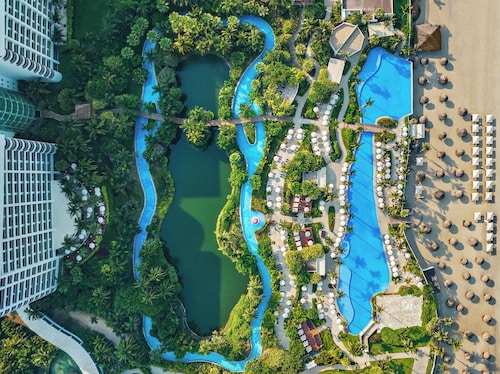 Grand Ocean Breeze Acapulco