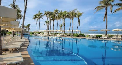 Grand Ocean Breeze Acapulco