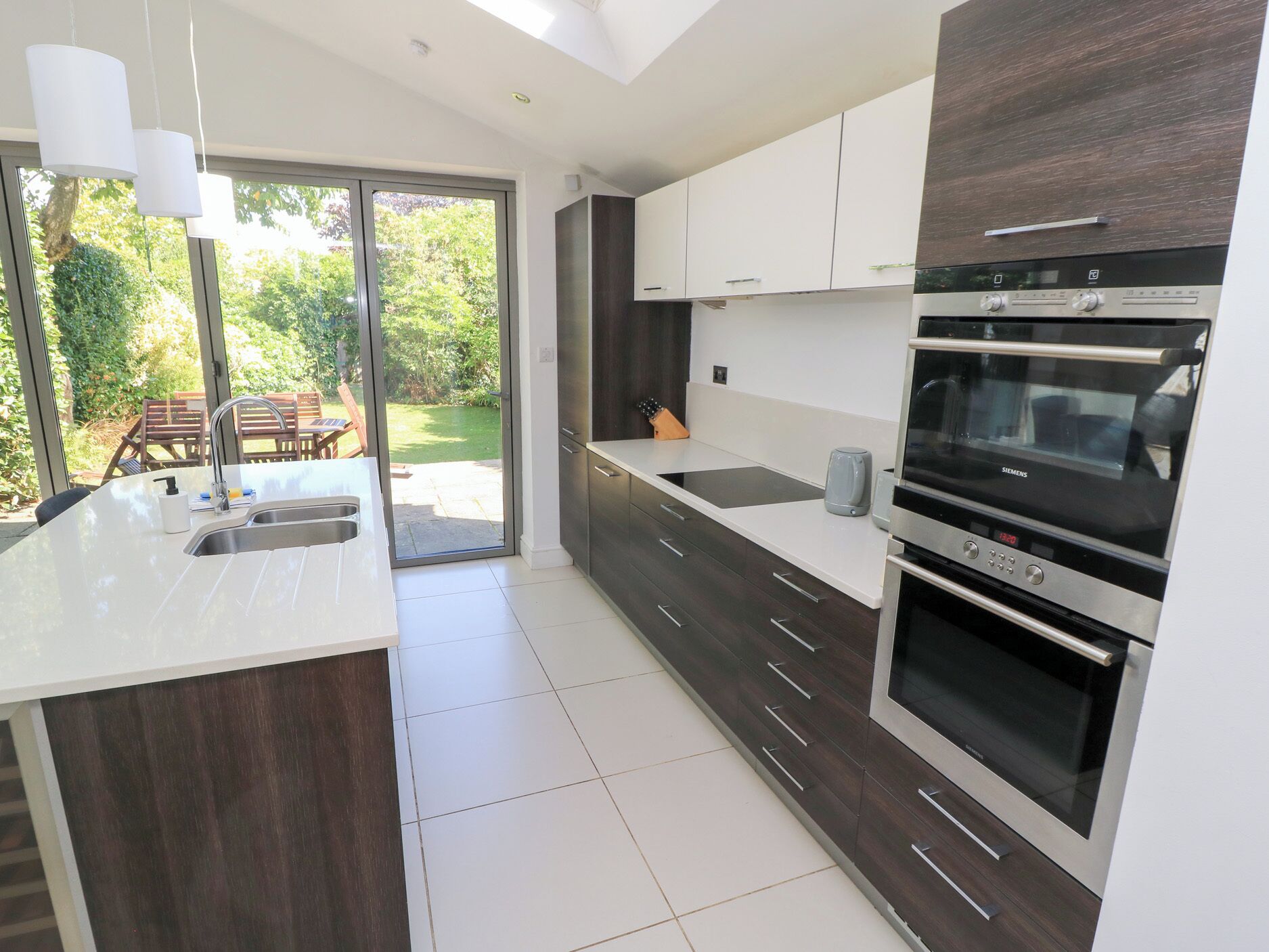 Dụng cụ nấu nướng/bát dĩa/dao nĩa 