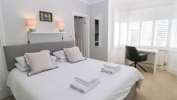4 bedrooms, individually decorated, individually furnished, free WiFi