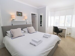 4 slaapkamers, individueel gedecoreerd, individueel gemeubileerd