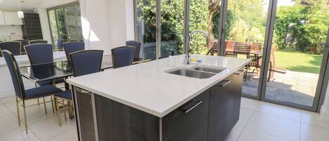 Vaisselle et ustensiles