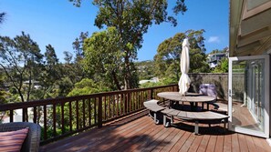Outdoor dining - Copa Retreat - Perfect for the family! (COPA RETREAT-PERFECT FOR THE FAMILY!)