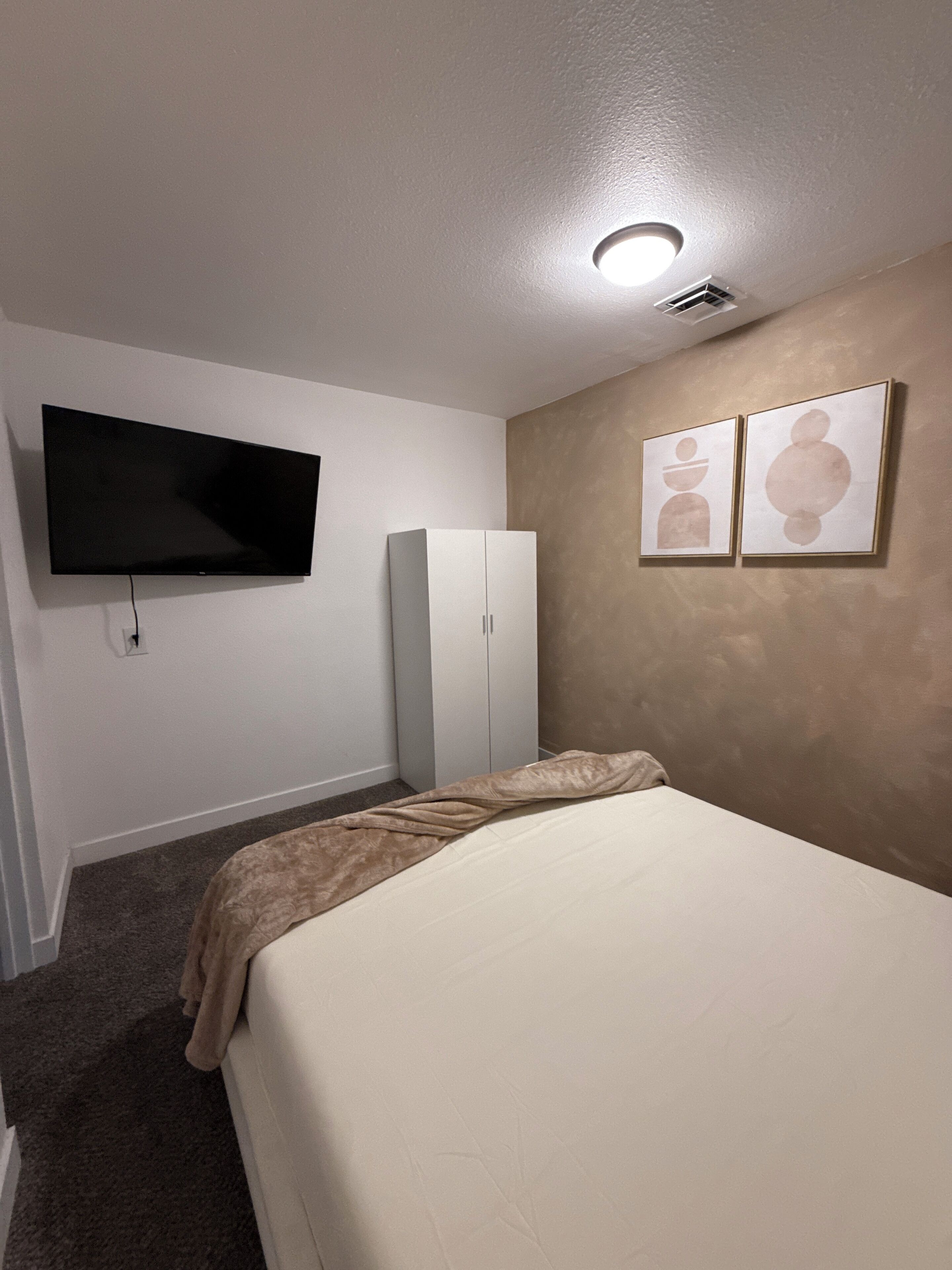 1 chambre, accès au Wi-Fi (inclus), literie fournie