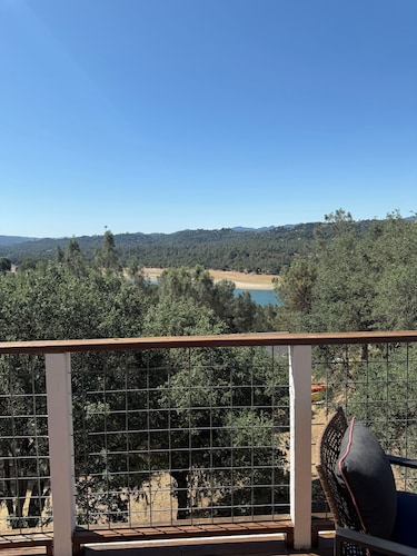 What lake life Means-Retreat