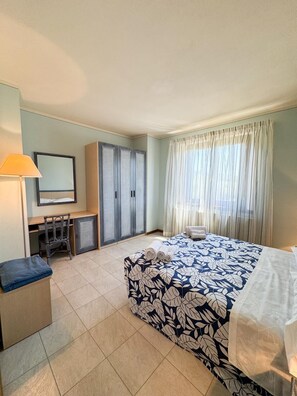 5 habitaciones, wifi gratis y ropa de cama 