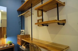 Chambre Confort, vue baie | Espace de travail pour ordinateur portable, Wi-Fi gratuit