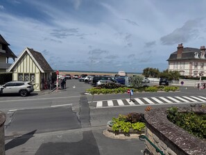 Onsite parking, car charging station