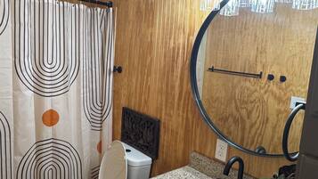 Towels, soap, toilet paper