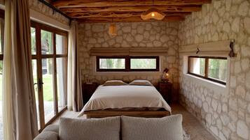 4 Schlafzimmer, Zimmersafe, Bügeleisen/Bügelbrett, Reisekinderbett