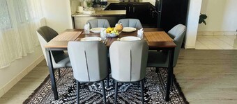 A Majestic Nest at  Nadi in Fiji. cosy and warm retreat. Near to all amenities.