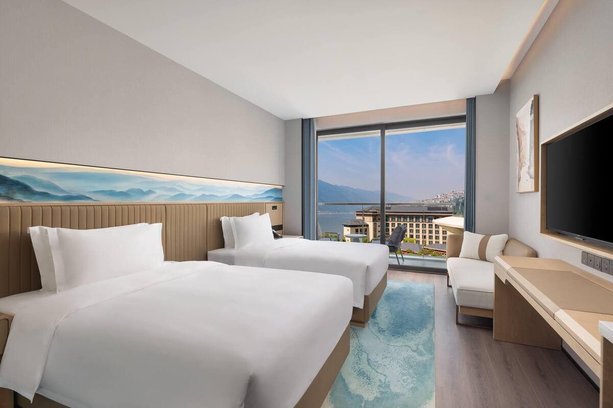 Standard Room, 2 Twin Beds, Non Smoking, River View