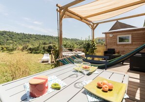 Outdoor dining - Le Panier Bio de Noé (NOE)