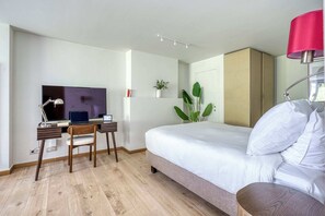 1 bedroom, desk, iron/ironing board, free WiFi