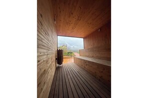 Sauna - Charming 4-bedroom house with fitness room and WiFi in wonderful Curiti (Curiti)