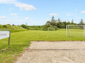 Apartment | Sport court - 2 Person Holiday Home on a Holiday Park in Hanstholm (Hanstholm)