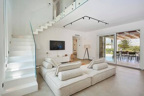 TV - VILLA ALLEGRA (Castellammare del Golfo)